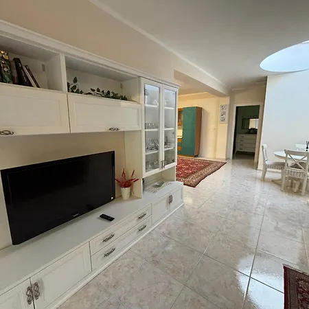 Vaide アパート *